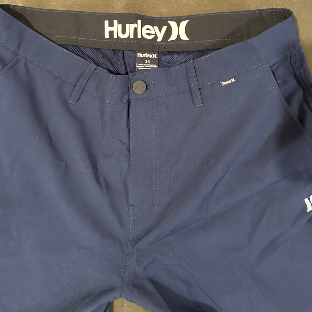 Hurley Deep Blue Casual Shorts men’s size 34